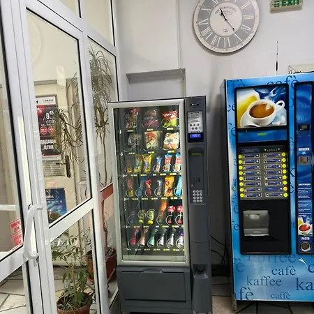 罗斯查酒店 酒店 *